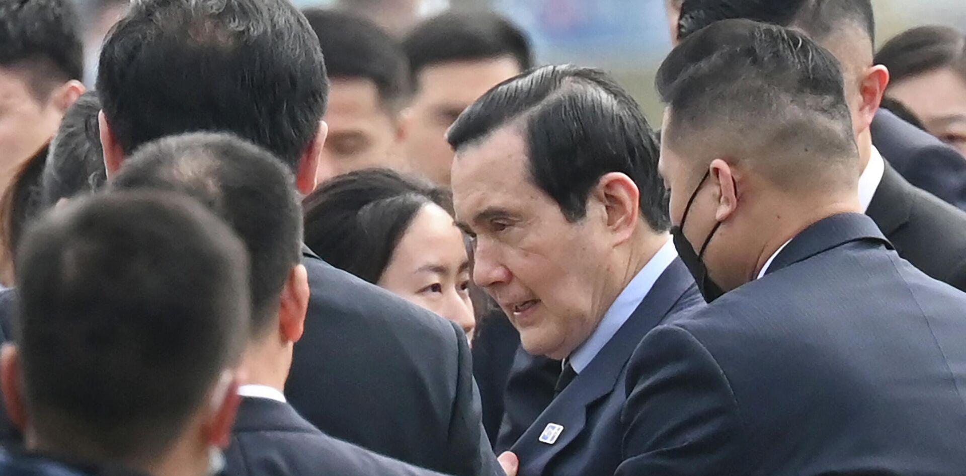 2025港澳免費資料大全與新門或香港2025正版免費資料, 詞語釋義、解釋和落實和警惕虛假宣傳-全面釋義、解釋和落實